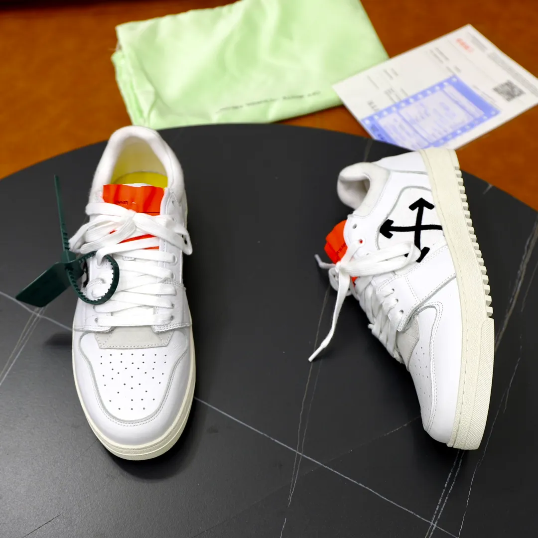 Men's shoes: 462💰💶【off-white】👫 Original one-to-one replica, high-end quality🥳The latest model has not been listed on the official website yet, the top version. Fabric: Imported original leather splicing Lining: Imported breathable mesh Outsole: Original rubber soft, light and wear-resistant Outsole Male 38-44 (customized for 45 and 46)